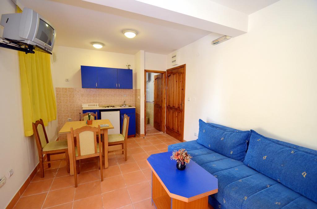 Guest House Villa Iva Budva Room photo